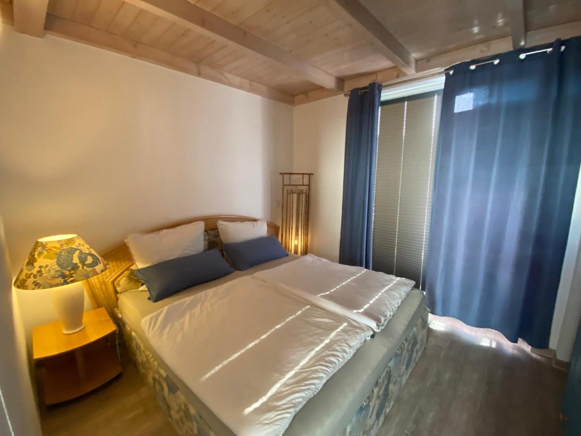 Ferienwohnung Mit Sauna -Marina Muecheln Geiseltalsee Mucheln Bagian luar foto