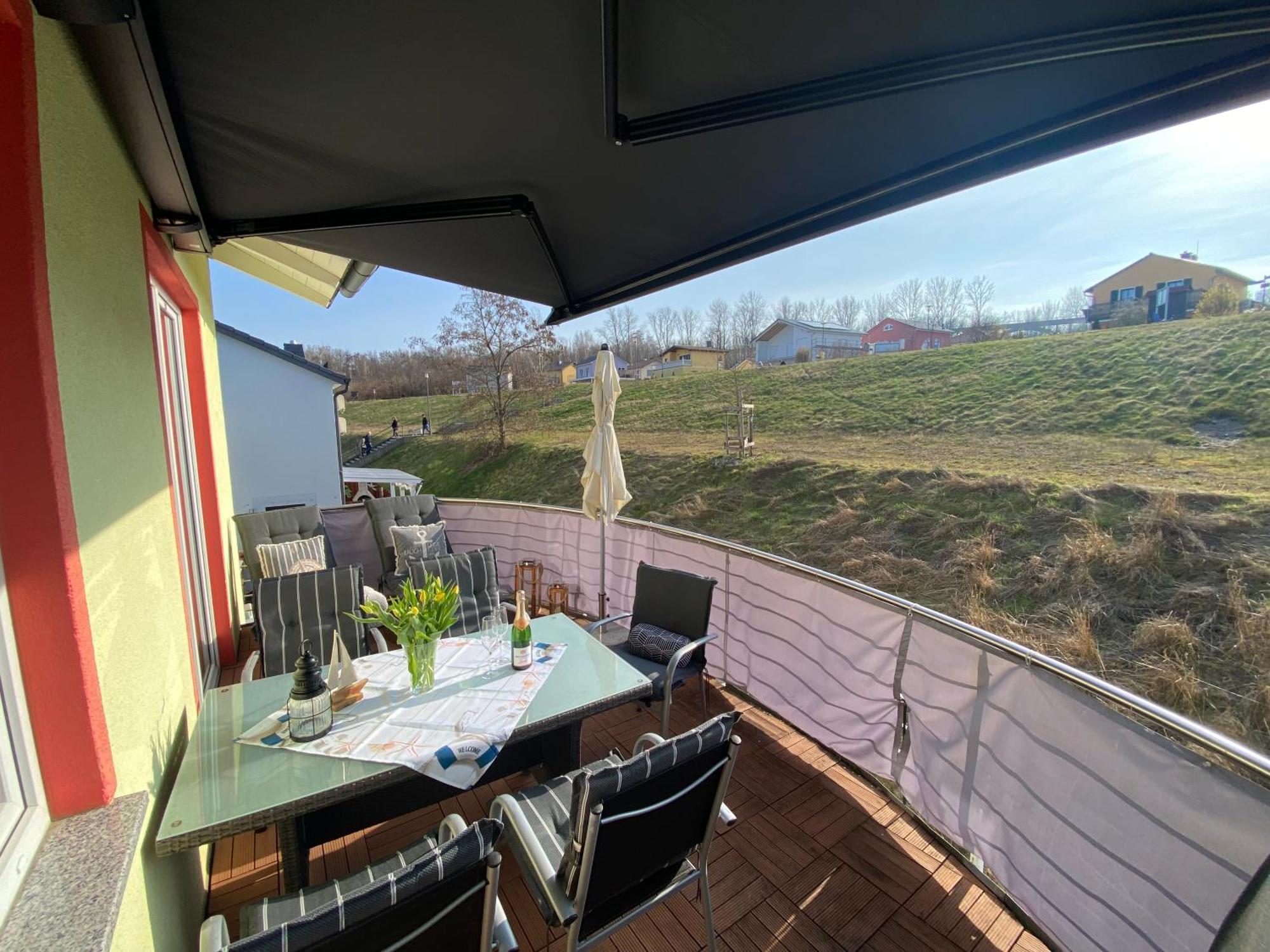 Ferienwohnung Mit Sauna -Marina Muecheln Geiseltalsee Mucheln Bagian luar foto